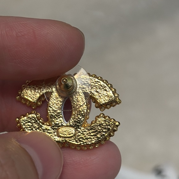 Chanel Cc 24 P Earrings - Picture 6 of 7